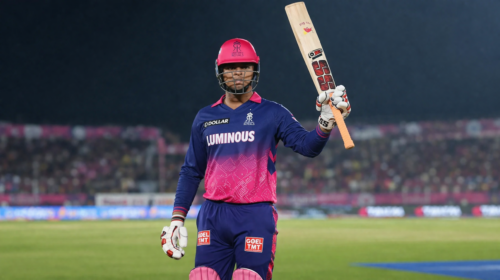 ব্রায়ান লারার ছায়া, শচীন-দ্রাবিড়ের দক্ষতায় উজ্জ্বল সূর্যবংশী