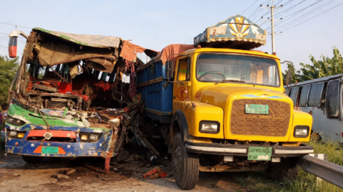 রোড সেফটি ফাউন্ডেশনের রিপোর্টে চমক: মার্চে ৫৩২ মৃত্যু