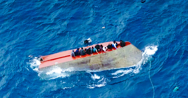 ভূমধ্যসাগরে নৌকাডুবি: ৭০ অভিবাসী নিখোঁজ, বাংলাদেশিসহ উদ্ধার ৩২