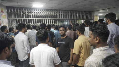 রোগী বের করে দেওয়ার ঘটনায় হাসপাতালে উত্তপ্ত পরিস্থিতি