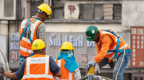 মালয়েশিয়ায় কাজের সুযোগ বাড়ছে, দুশ্চিন্তায় সিন্ডিকেট প্রভাব