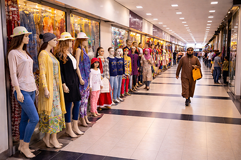 রাত ৮টার মধ্যে দোকান ও শপিংমল বন্ধের সিদ্ধান্ত মালিক সমিতির